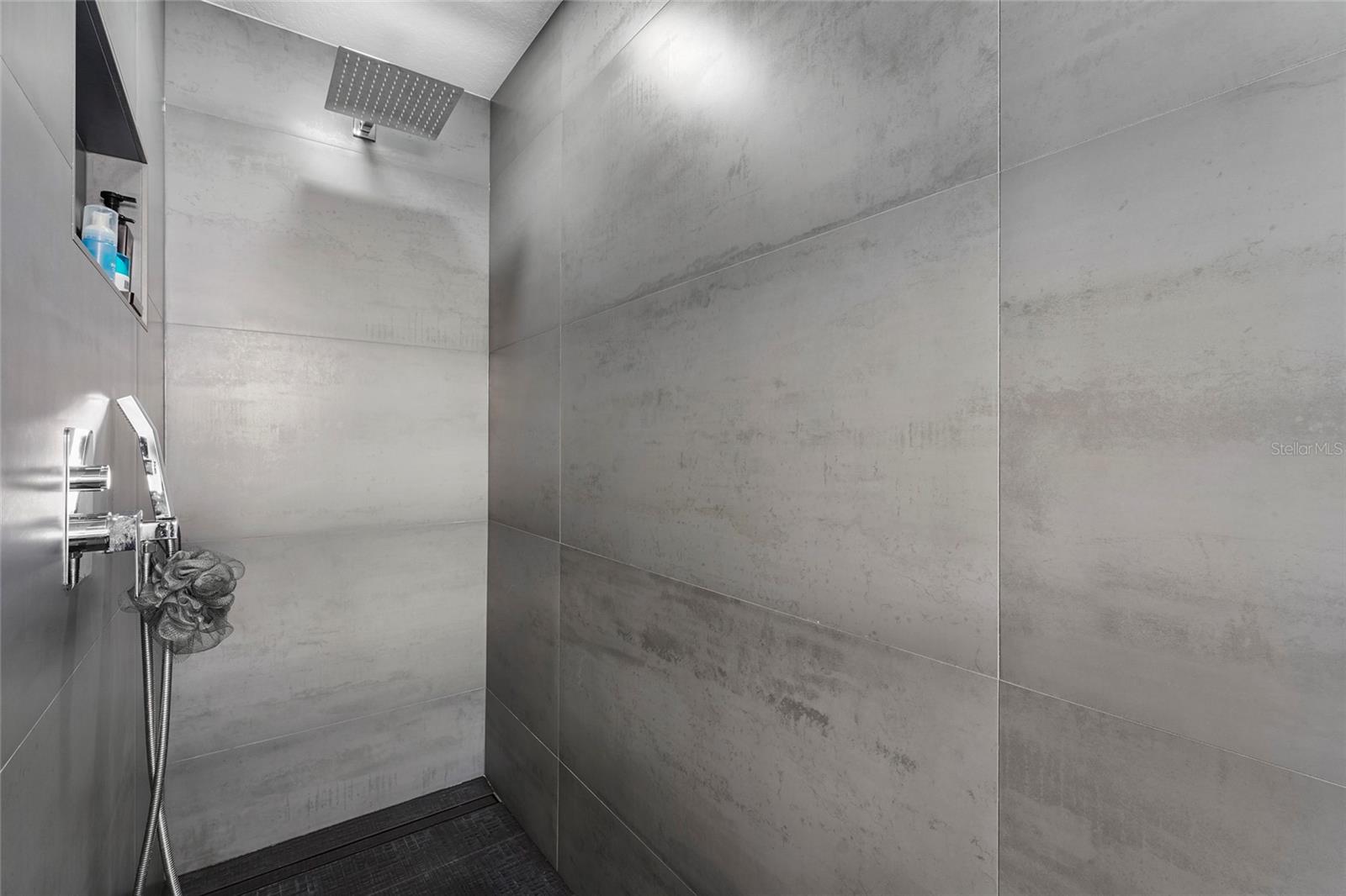 LONGPOND AT MOTE RANCH III - Residential