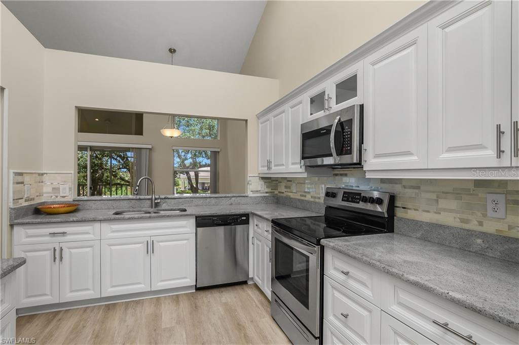 CHAMPIONS GREEN - Residential