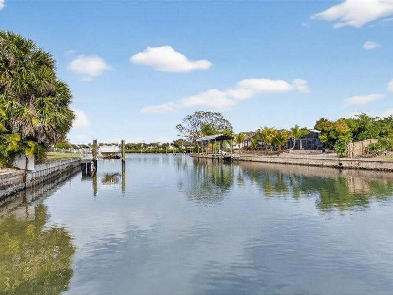 APOLLO BEACH UNIT TWO - Residential