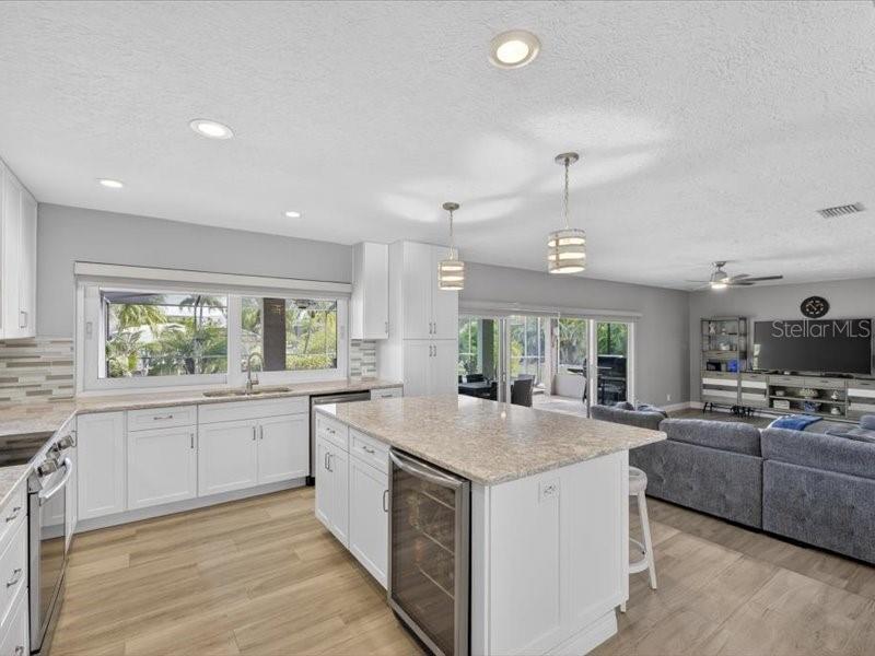 APOLLO BEACH UNIT TWO - Residential