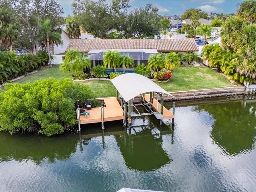 Photo of 6349 Spanish Main Drive, Apollo Beach, FL 33572 (MLS # TB8463373)