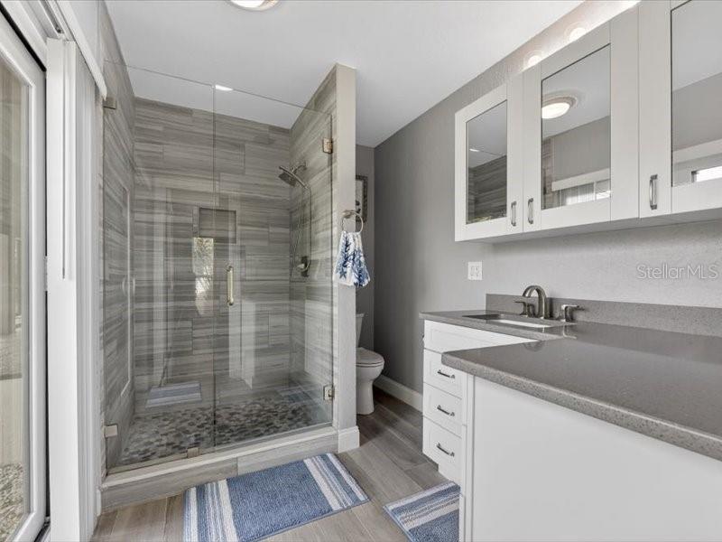 APOLLO BEACH UNIT TWO - Residential