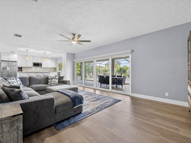 APOLLO BEACH UNIT TWO - Residential