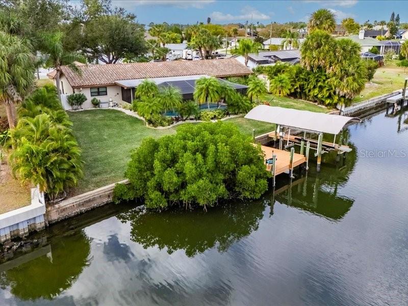 APOLLO BEACH UNIT TWO - Residential