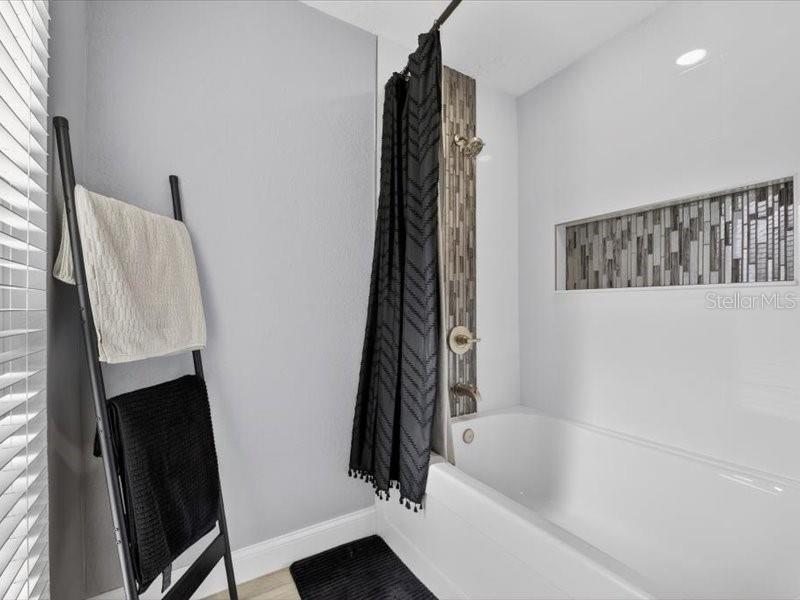 APOLLO BEACH UNIT TWO - Residential