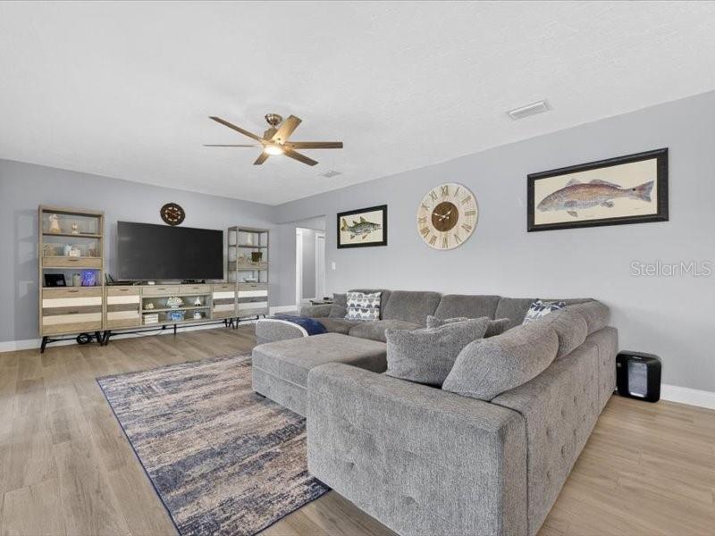 APOLLO BEACH UNIT TWO - Residential