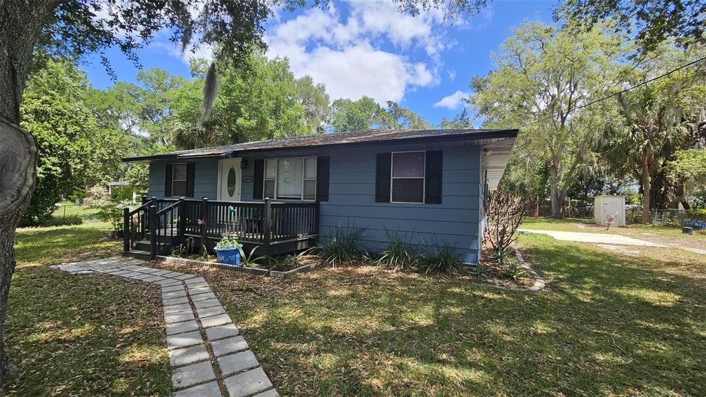 Photo of 36850 Haynes Road, Fruitland Park, FL 34731 (MLS # OM722596)