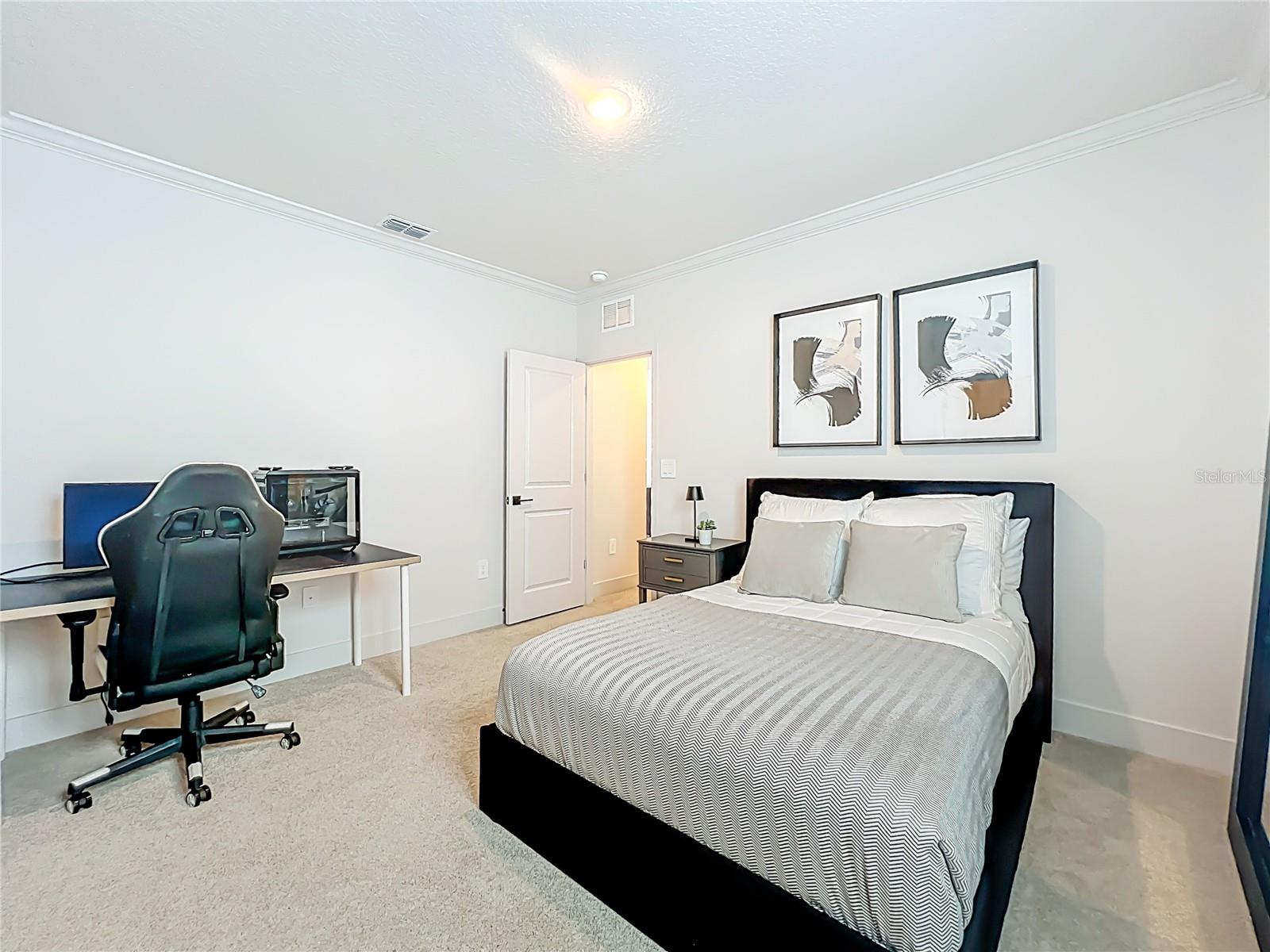 SUMMERLAKE RESERVE - Residential