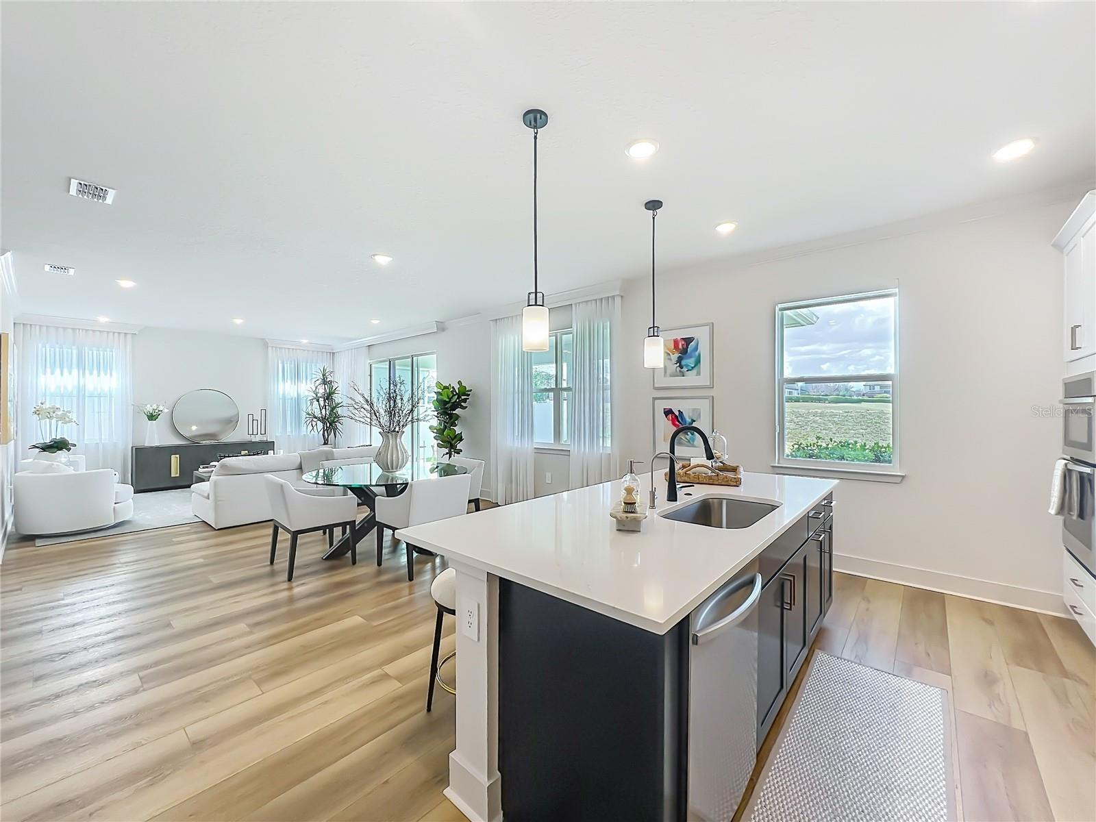 SUMMERLAKE RESERVE - Residential