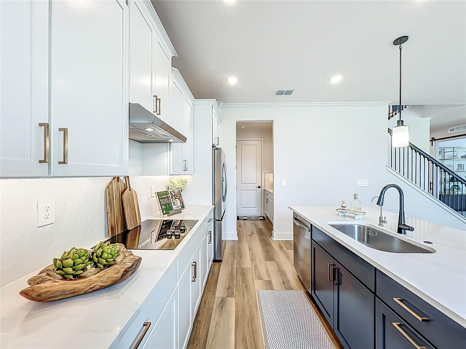 SUMMERLAKE RESERVE - Residential