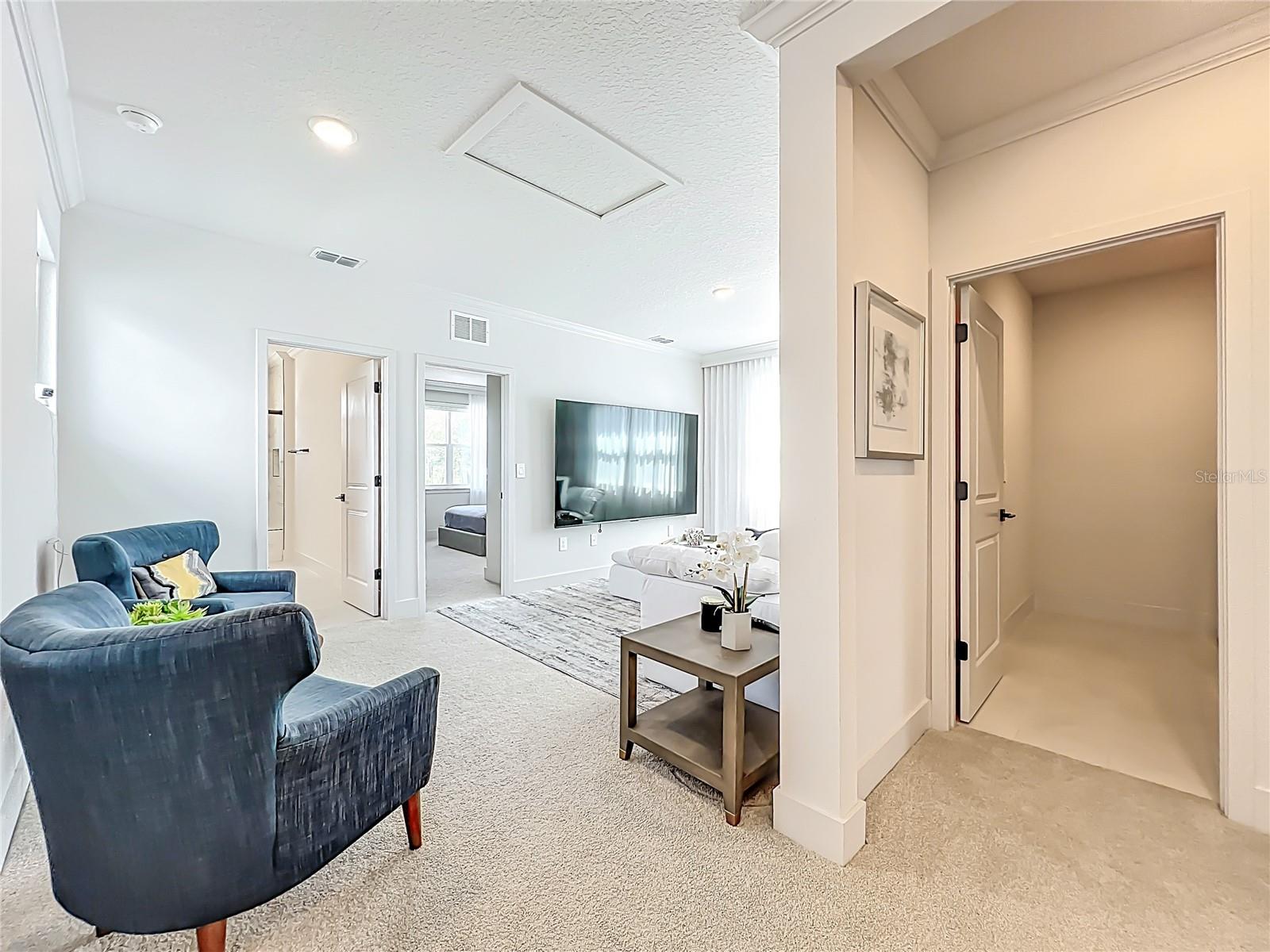 SUMMERLAKE RESERVE - Residential