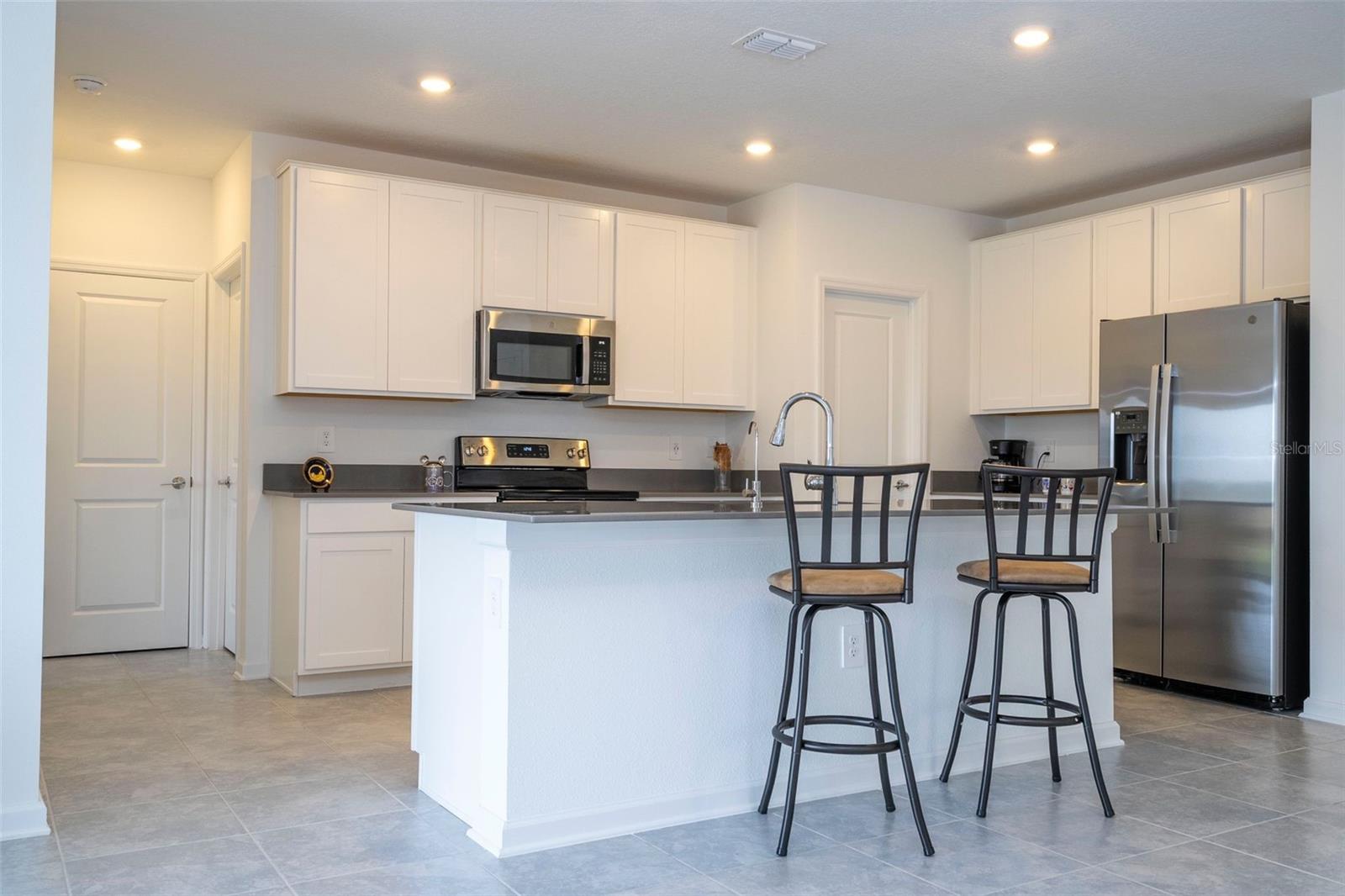 ASTONIA NORTH 2 - Residential