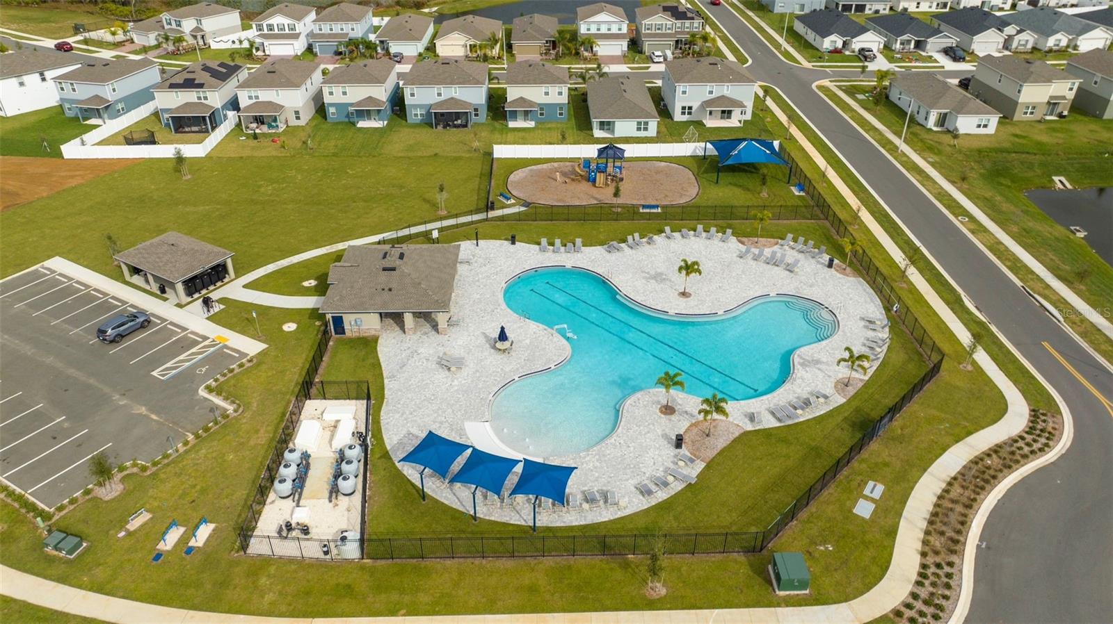 ASTONIA NORTH 2 - Residential