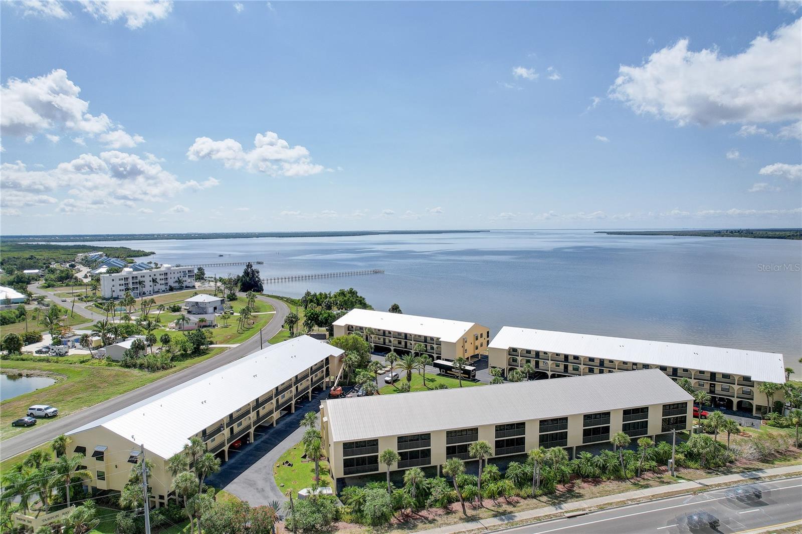 TARPON BAY PH 01 BLDG A - Residential