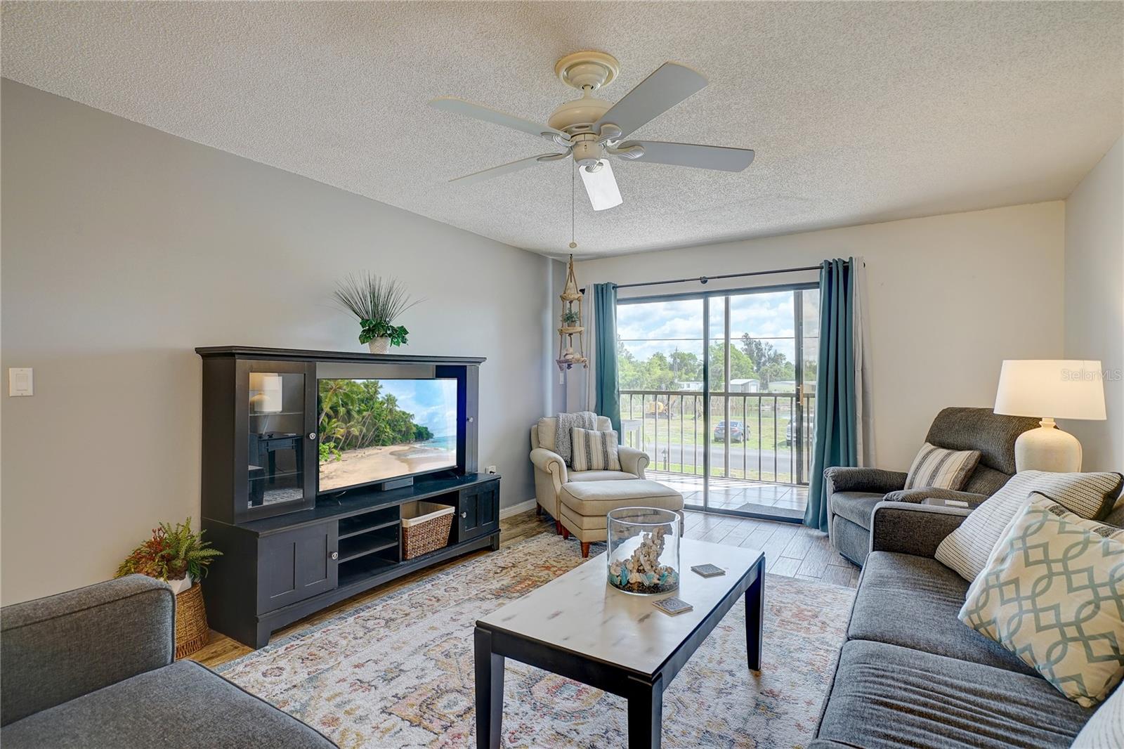 TARPON BAY PH 01 BLDG A - Residential