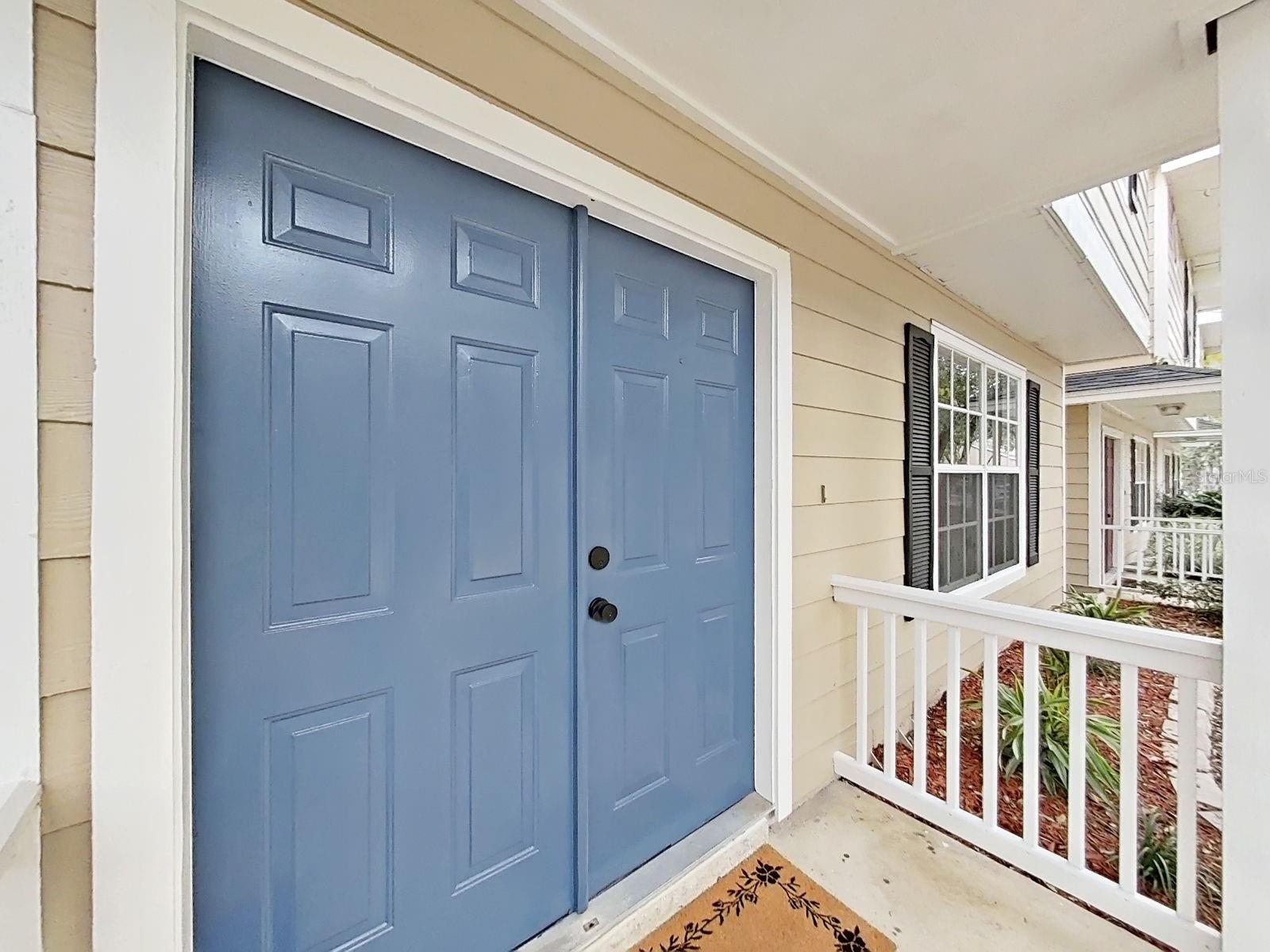 FOX LAKE TWNHMS - Residential