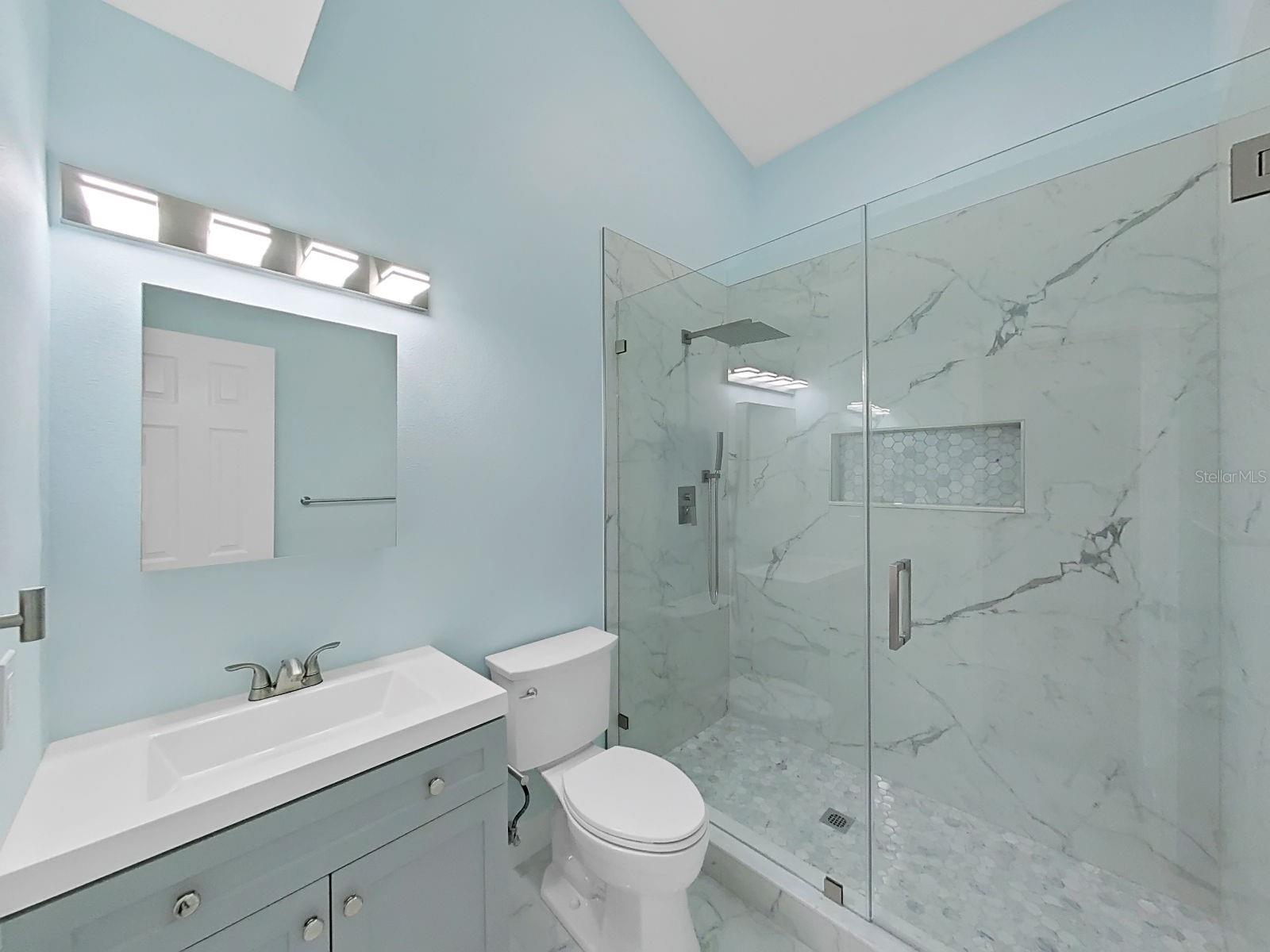 FOX LAKE TWNHMS - Residential