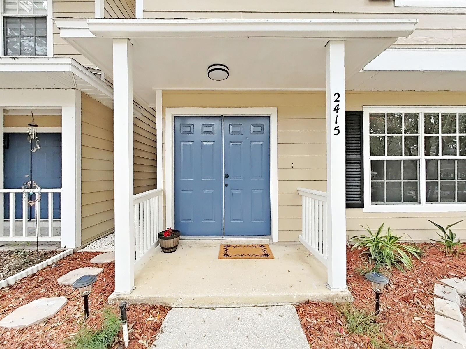 FOX LAKE TWNHMS - Residential