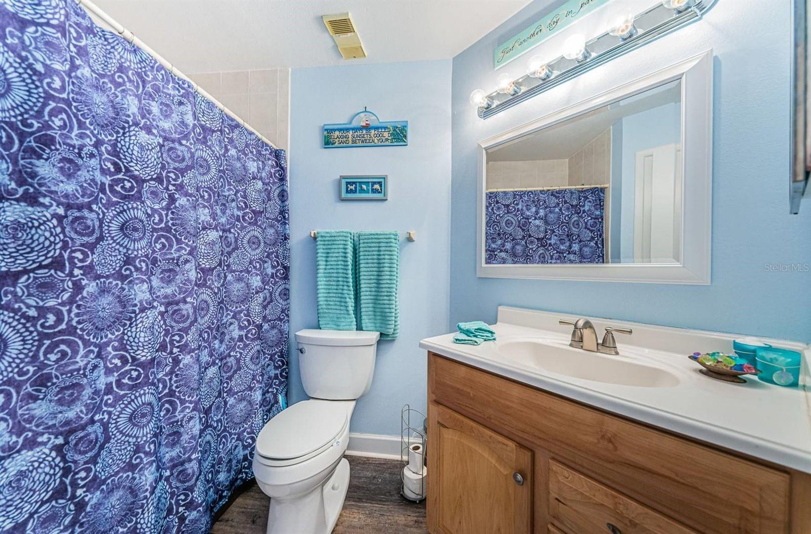 VISTA VERDE WEST - Residential Lease