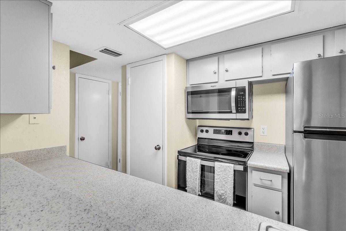 BOCA SHORES CONDO - Residential