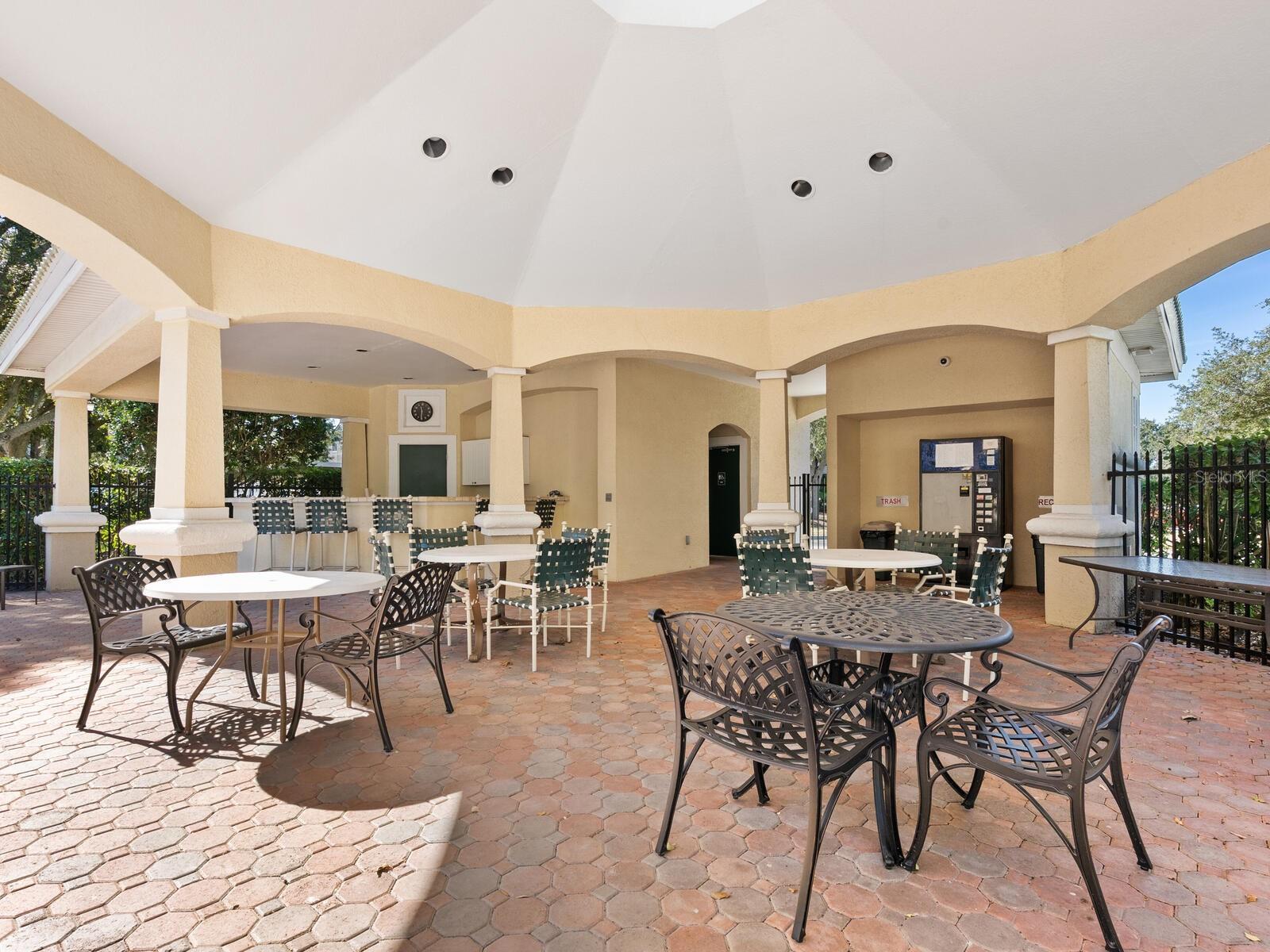 SERENADE ON PALMER RANCH - Residential