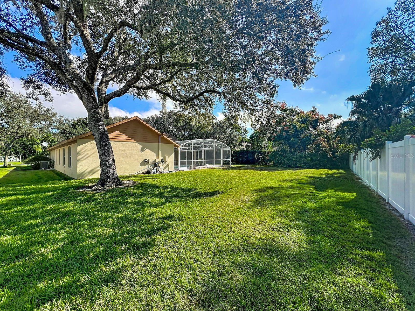 SILVER LAKE FOREST - Residential