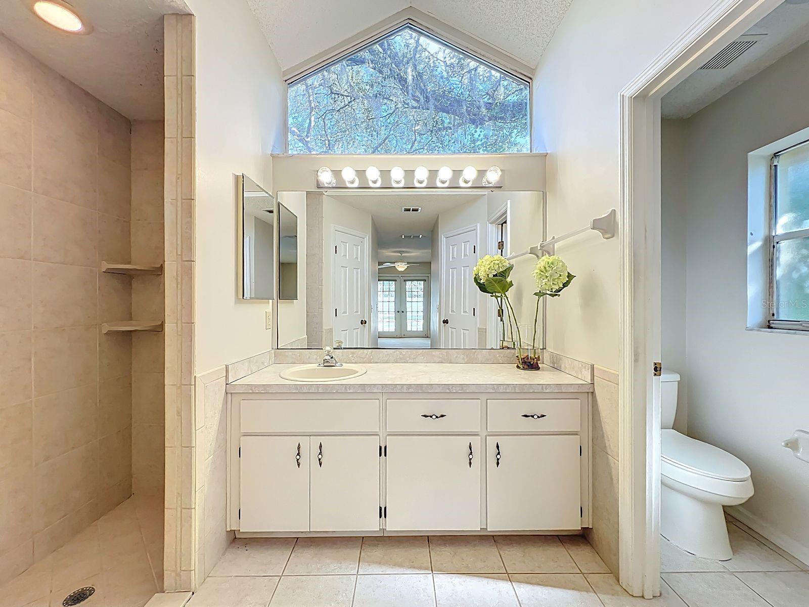 SILVER LAKE FOREST - Residential