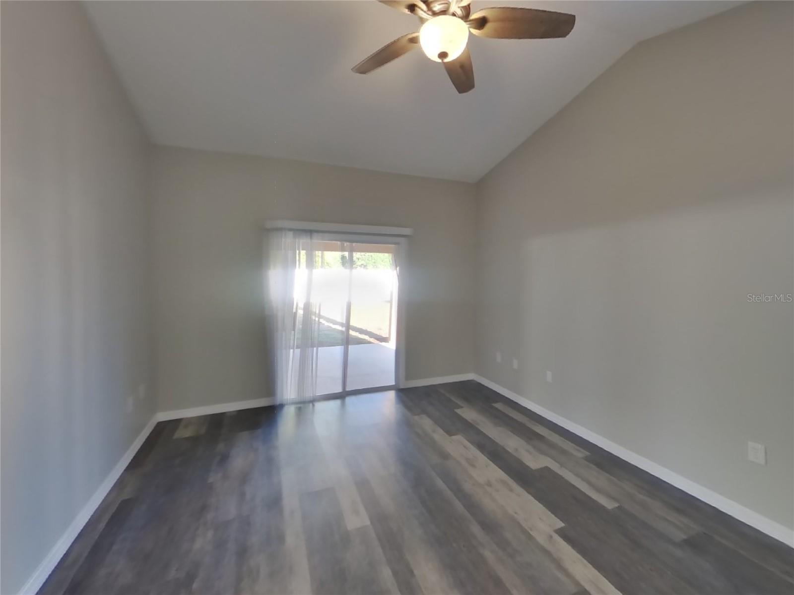 SPRING HILL - Residential Lease