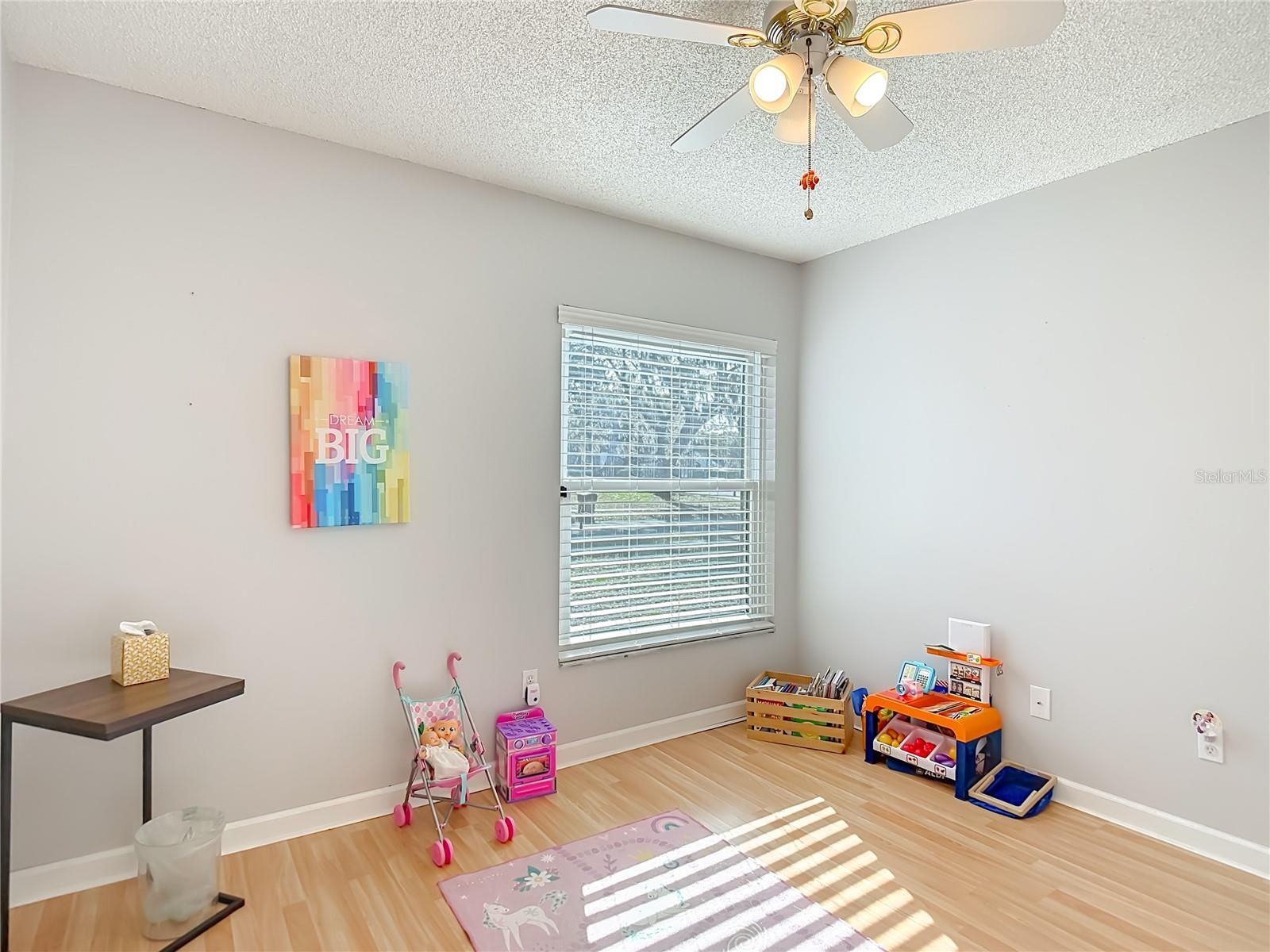 BLOOMINGDALE SEC A UNIT 1V - Residential