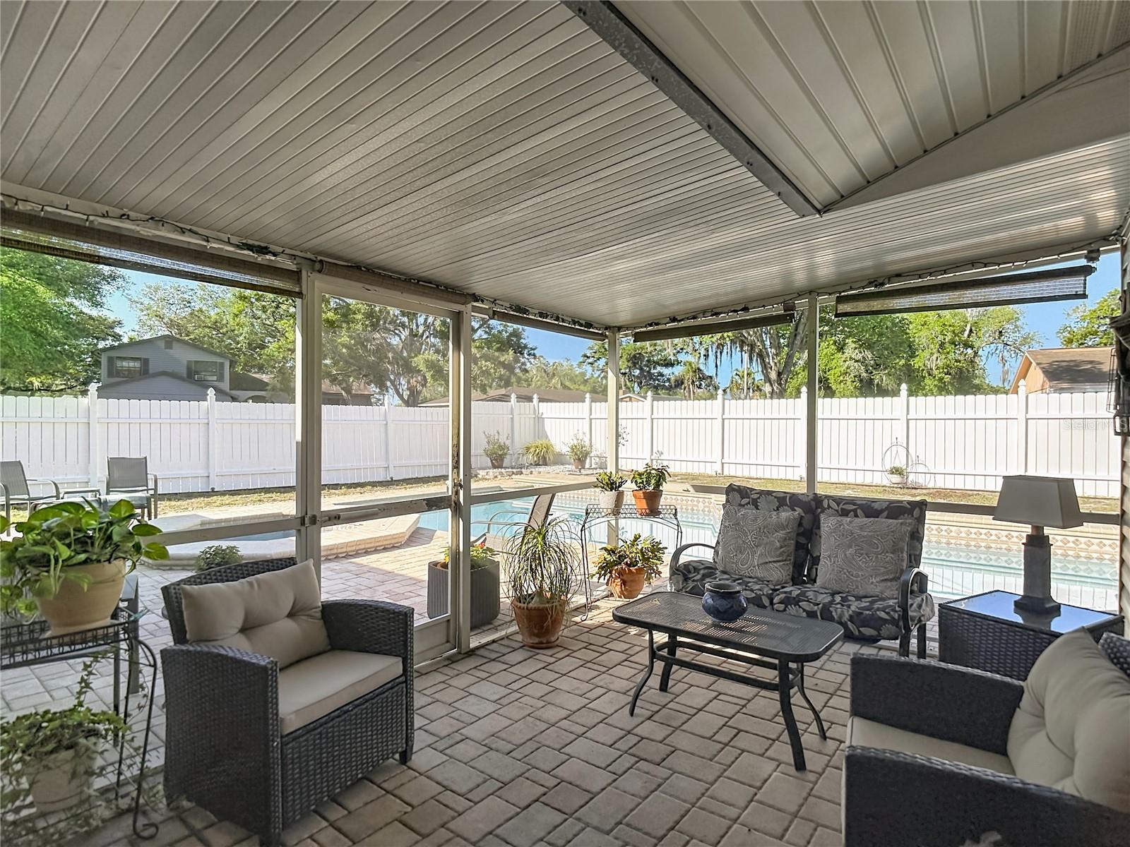 BLOOMINGDALE SEC A UNIT 1V - Residential