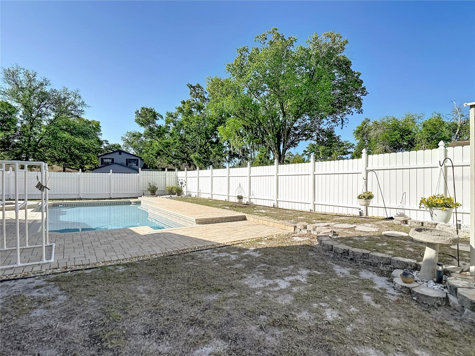 BLOOMINGDALE SEC A UNIT 1V - Residential