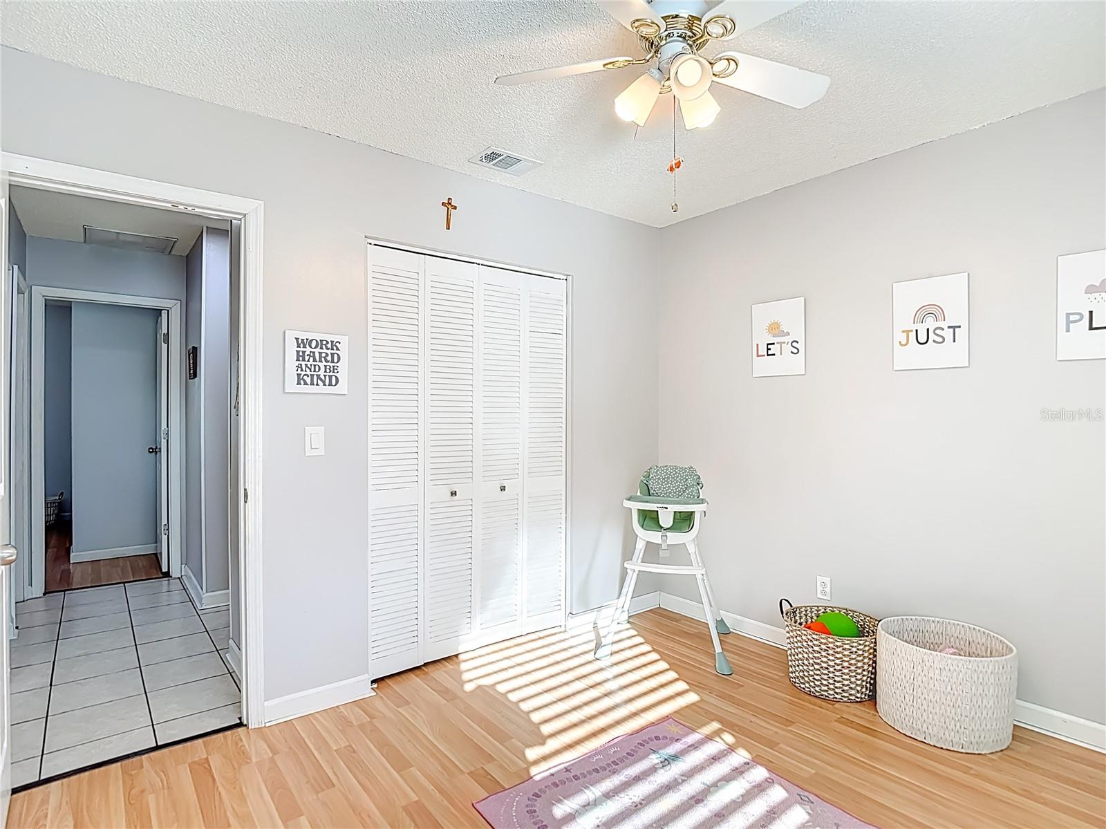 BLOOMINGDALE SEC A UNIT 1V - Residential