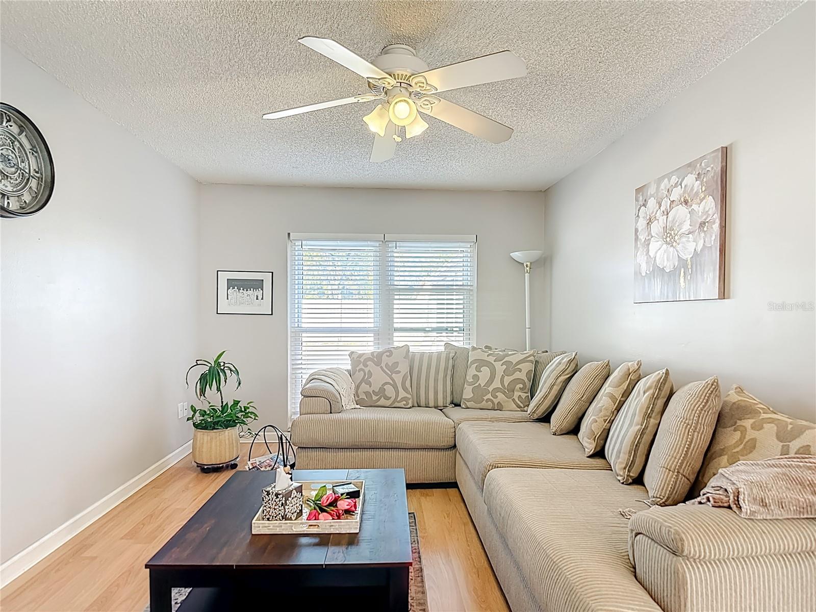 BLOOMINGDALE SEC A UNIT 1V - Residential