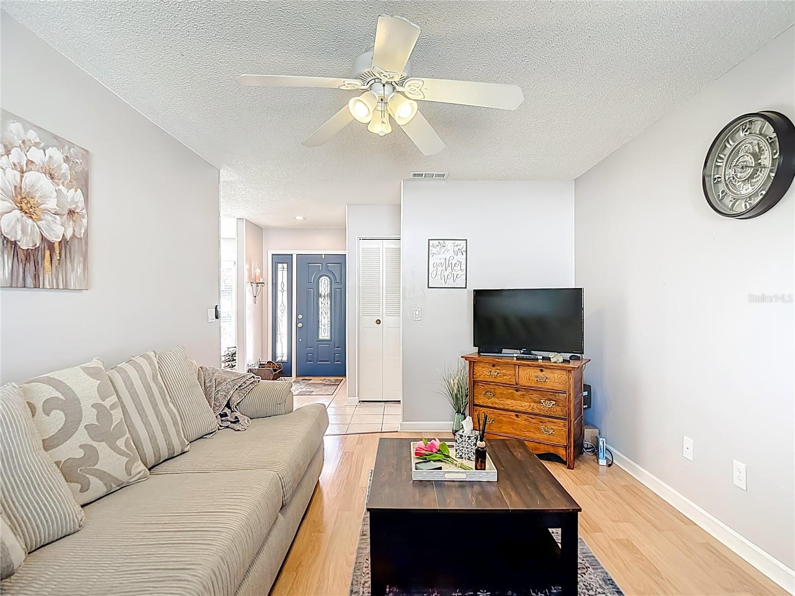 BLOOMINGDALE SEC A UNIT 1V - Residential