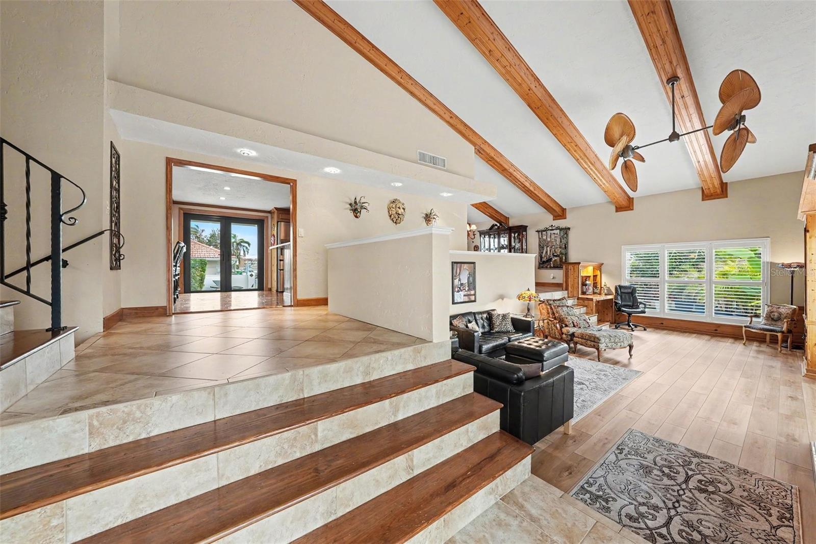 BAYWAY ISLES - Residential