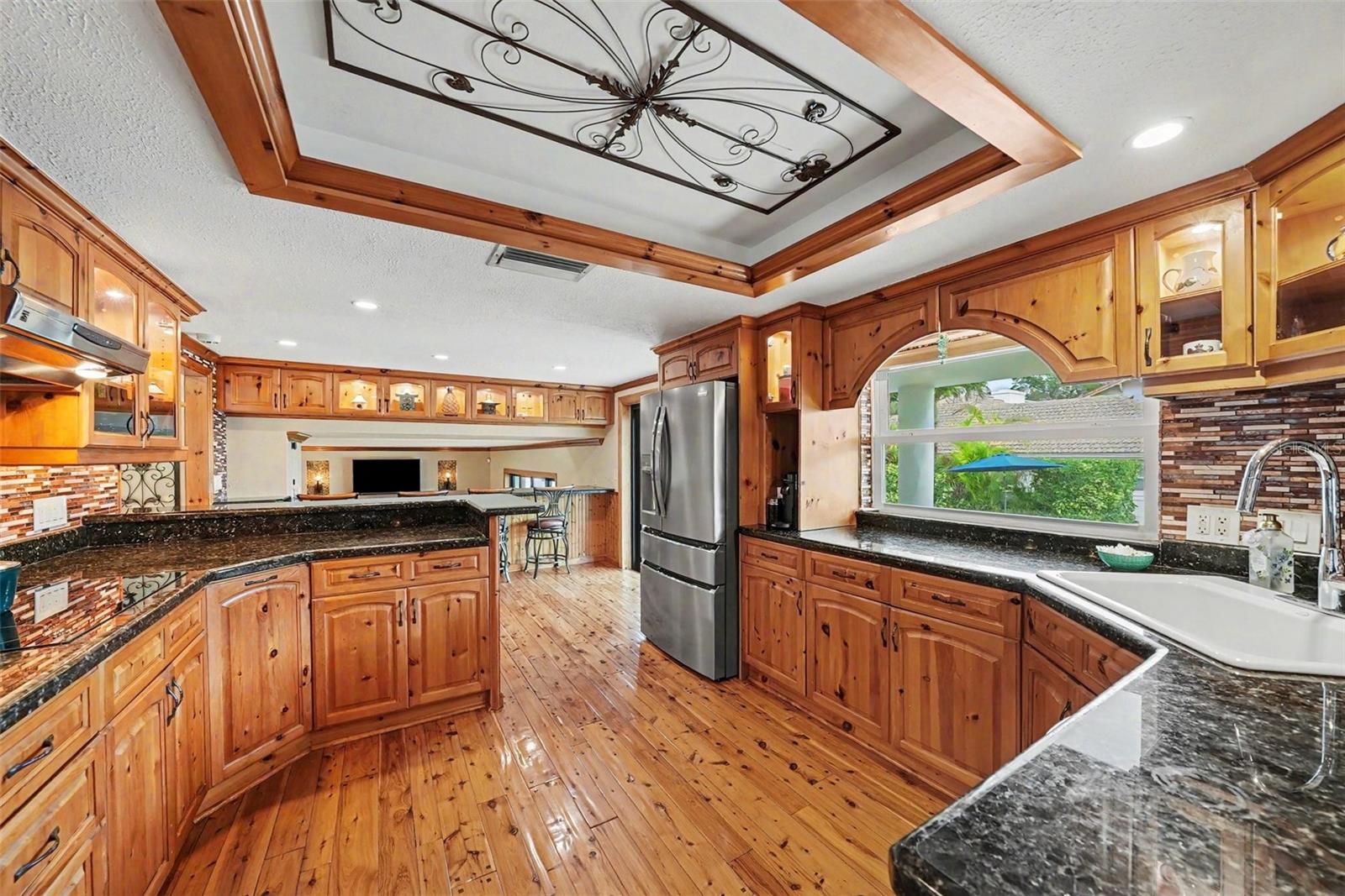 BAYWAY ISLES - Residential