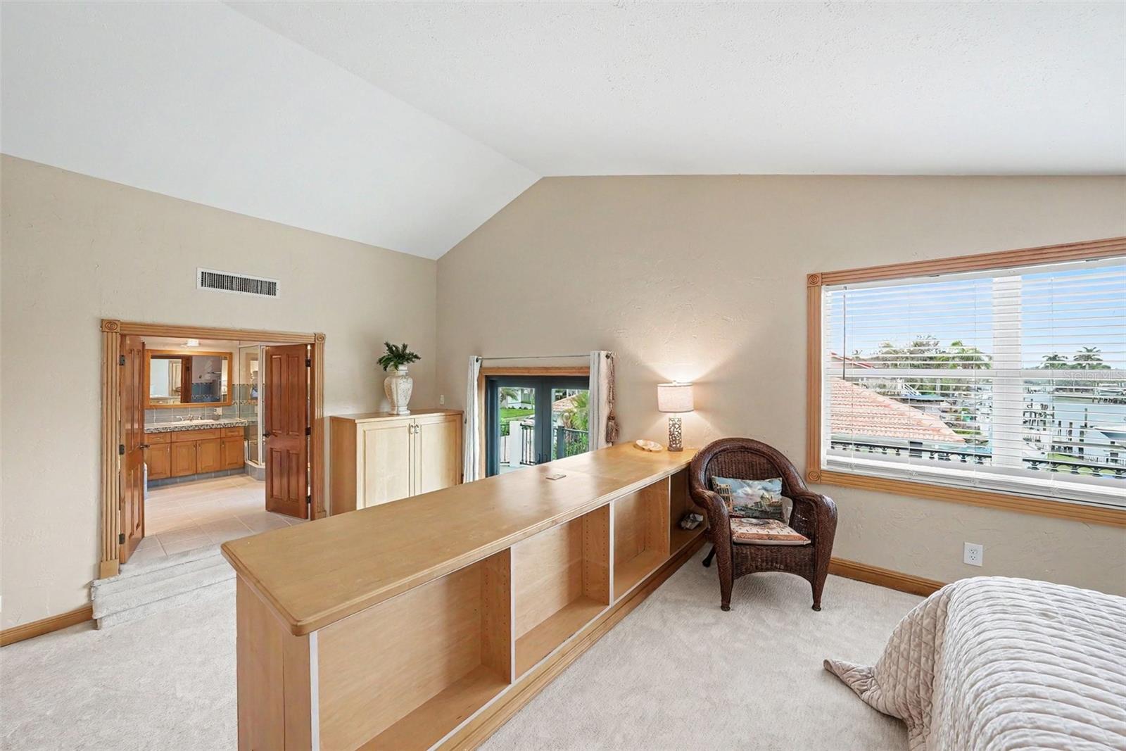 BAYWAY ISLES - Residential