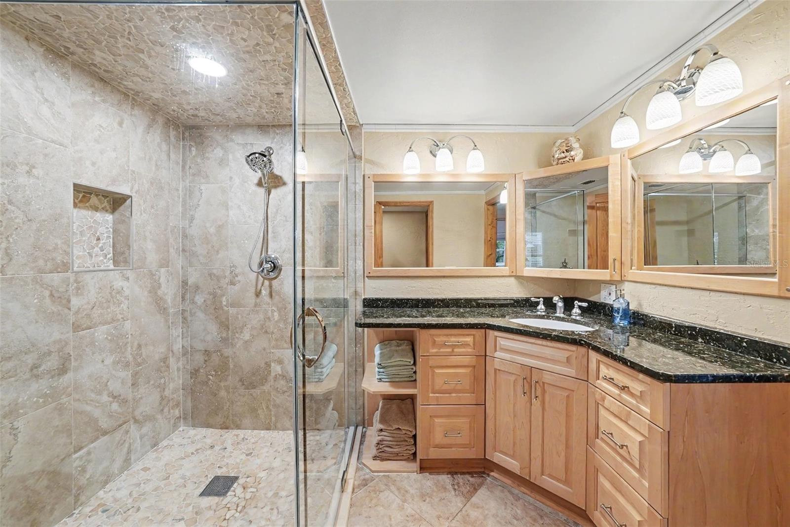 BAYWAY ISLES - Residential