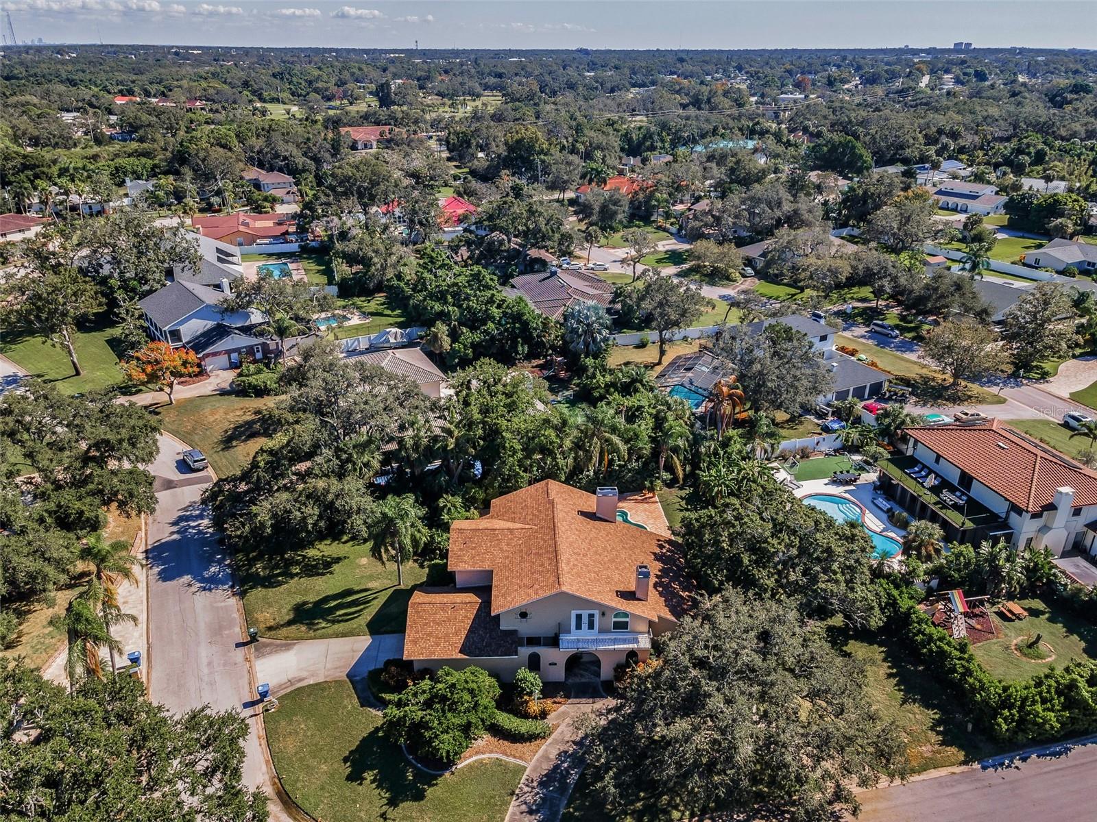 CARLTON ESTATES - Residential