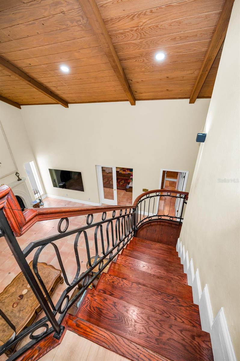 CARLTON ESTATES - Residential