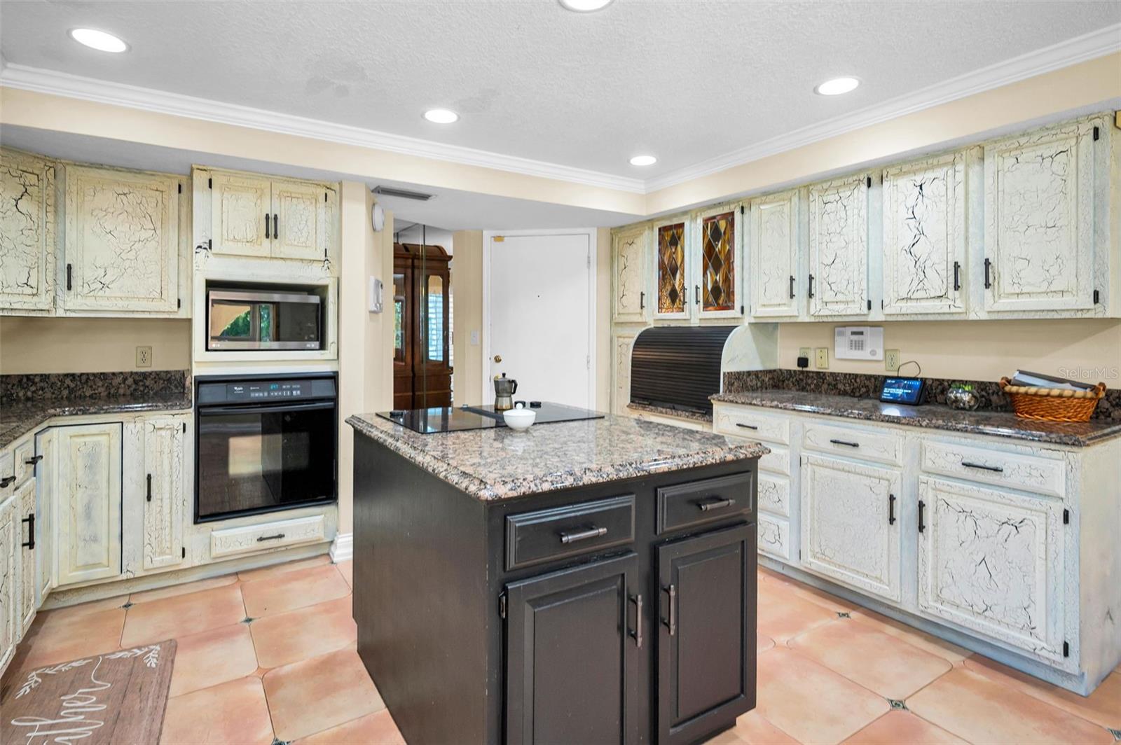 CARLTON ESTATES - Residential