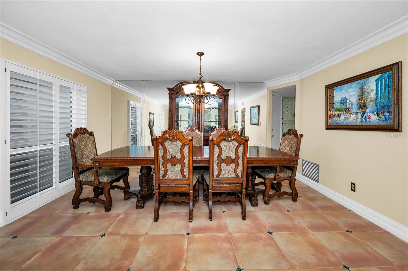 CARLTON ESTATES - Residential