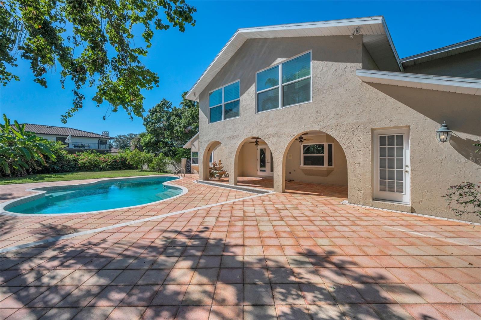 CARLTON ESTATES - Residential