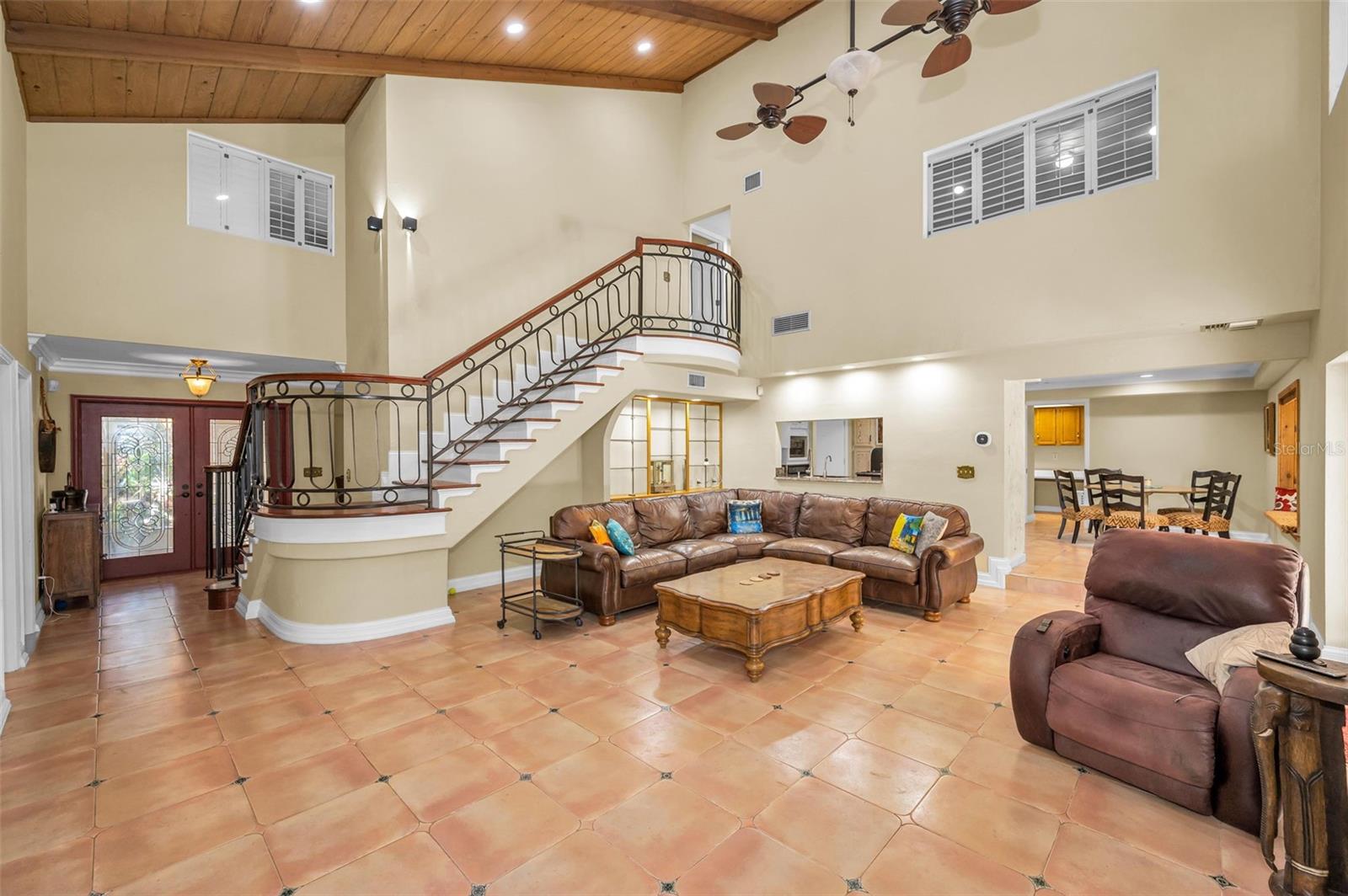 CARLTON ESTATES - Residential