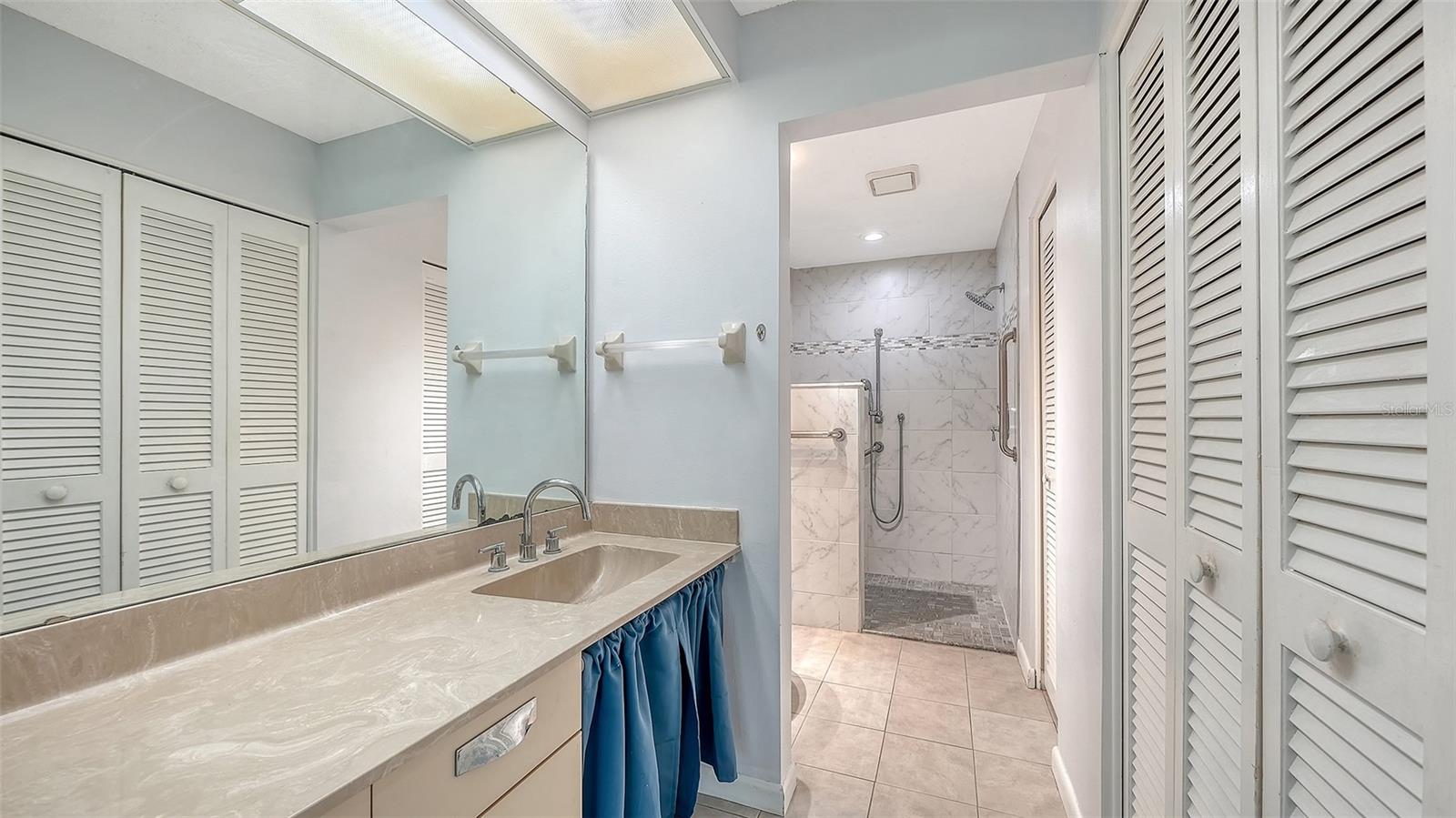 KINGSMERE - Residential