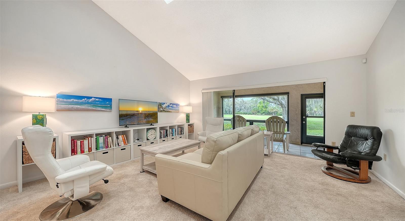 KINGSMERE - Residential