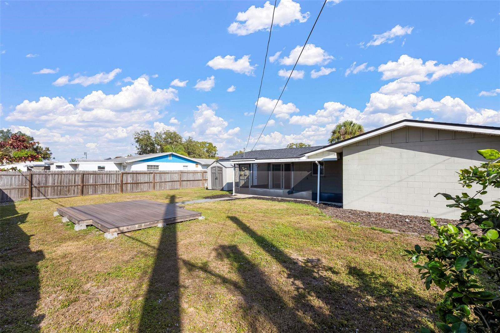 RIDGEWOOD ESTATES 13TH ADD - Residential Lease