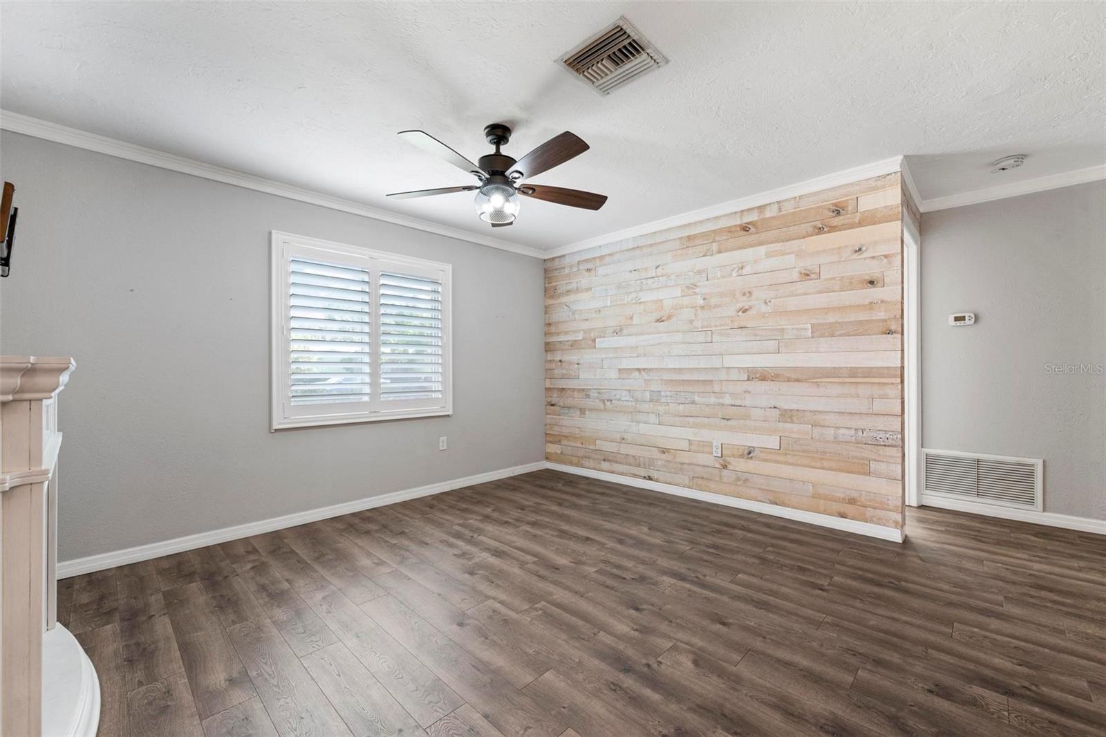 RIDGEWOOD ESTATES 13TH ADD - Residential Lease