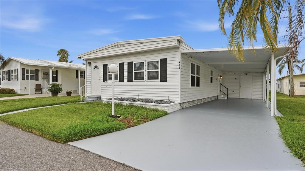 Photo of 4908 5th A Street E, Bradenton, FL 34203 (MLS # A4701448)