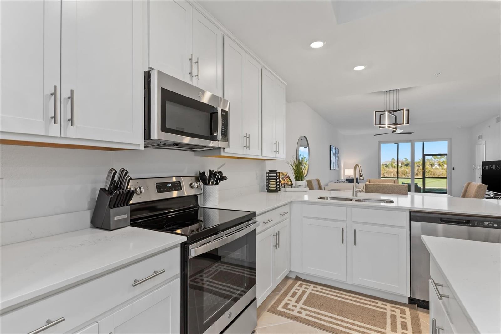 WELLEN PARK GOLF & COUNTRY CLUB - Residential